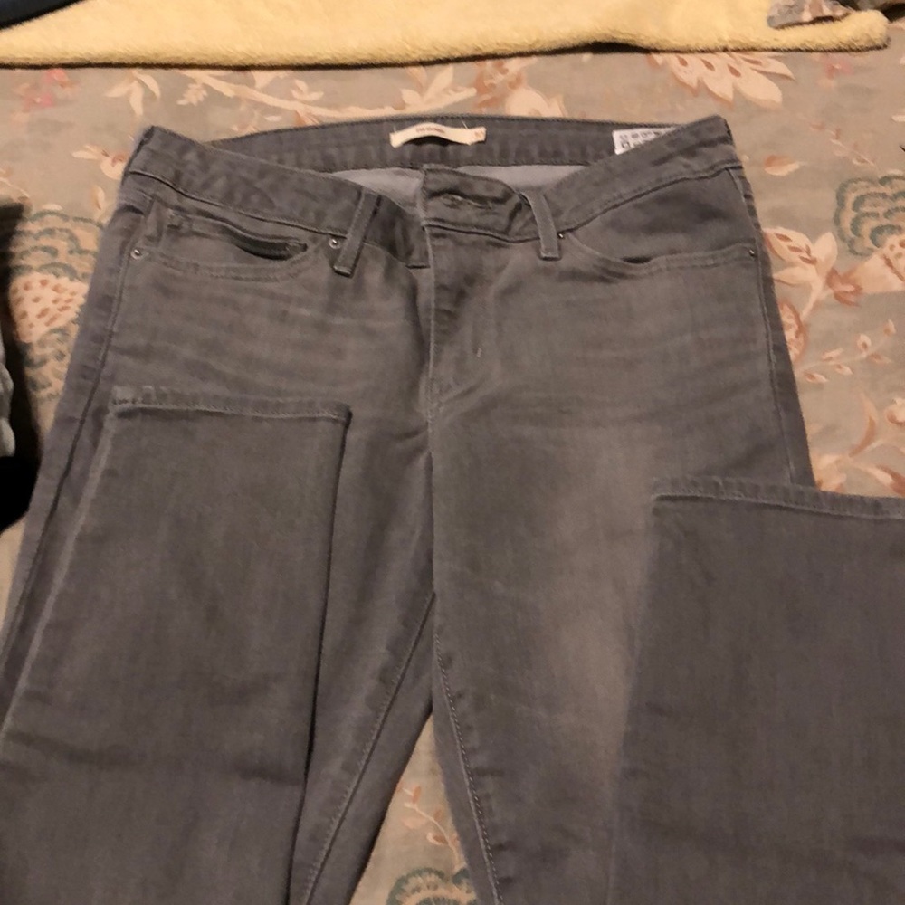 Levi’s 711